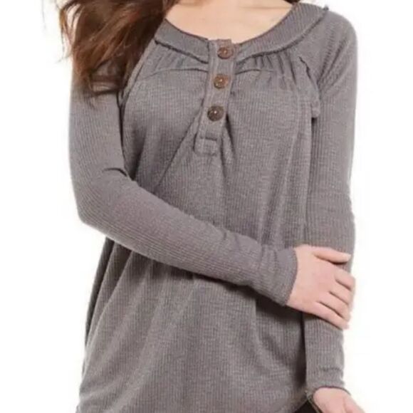 Free People We The Free Storm Gray Thermal Henley Neck Pullover Top Size Small - Picture 1 of 8